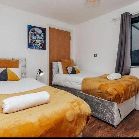 Sl Luxury 2 Bed Broad St Home Birmingham Exteriör bild